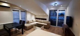 M&M Luxury Apartments - 4