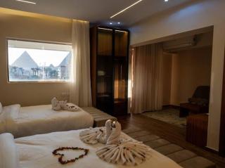 Browns pyramids iNN - Il Cairo - 1