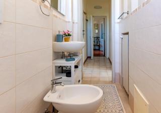 Hostly-San Giuseppe Luxury Apartment-By the Tower - Pisa - 3