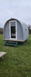 The Stonehenge Inn Glamping & Touring Park - Durrington - 4