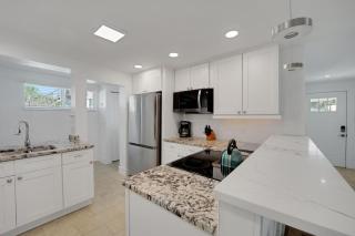 Southern Exposure - Siesta Key - 7