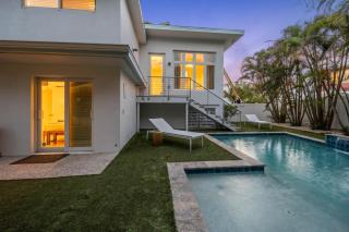 Southern Exposure - Siesta Key - 6