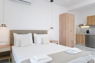 JoLyk Apartments - 2