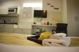 Luxury Apartment Near Pari Chowk - Greater Noida - 8