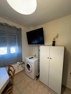 Comfort on the ground - Haifa - 1