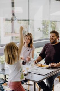Dorfcafe Unken Hotelpension sWirtshaus im Dorf - Unken - 2