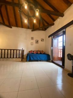casa colonial cerca a la basílica - Buga - 4