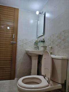 Econ Stay in New Apartment, Jigatola, Dhanmondi, Dhaka, Bangladesh - Dhaka - 4