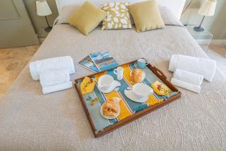 Molo Angioino Suites - 0