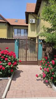Villa Mugur - 2 Mai - 5