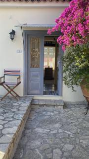 A panoramic Aegean Hideaway with pool in Ano Vathi, Samos - Vathý - 2
