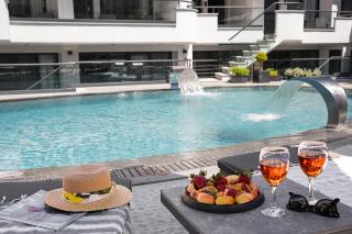 Melite Luxury Rooms & Apartments - Paliouri - 3
