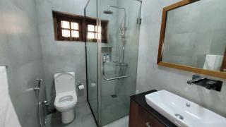 Spacious and Serene Family Home in Colombo - 1