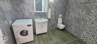 Maxhari Apartments - Polisi i Vogël - 5