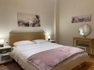 City Center Apartment - 3