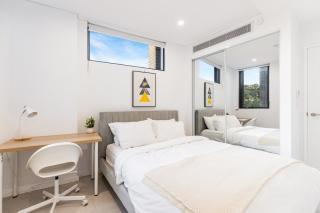 Modern Comfort in Marrickville - Sidney - 7