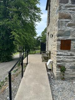 The Stables - - 6