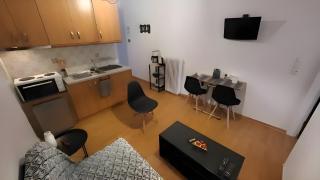 Cozy Vintage City Apt - Heraklion - 9