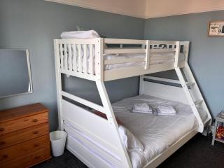 Sandpiper Seaside Maisonette - Hartley - 1