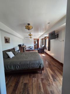 Kennymores Grill and Lodging - Cedaredge - 0