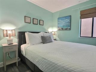 Beautiful Two Bedroom, Two Bath Condo at Sailport - Tampa - 1