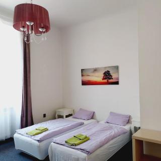 Just 3 min Walk Old Town Center private room C - Prag - 8