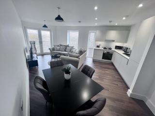 Modern 2 bed close to Bicester Village, Parking - Ambrosden - 9