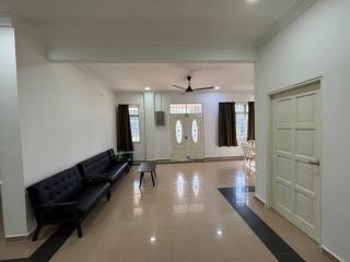 Green Dream Homestay 4&5 USM-HPUSM With Wi-Fi & Netflix 7 Aircond Rooms - Kota Bharu - 9