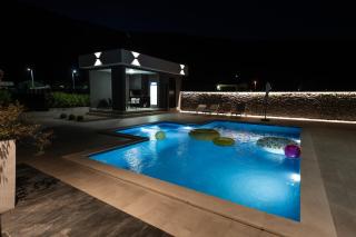 Villa TORO Velvet - - 9