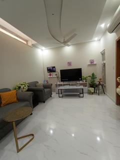 Holiday Home - Islamabad - 2