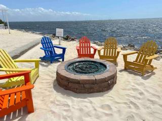 Bayfront 2BR Condo at Sailport - Tampa - 0