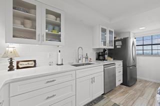 505 - Top Floor Ocean View 2/2 - New Smyrna Beach - 1