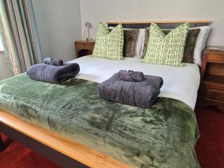 Historic Tollhouse & Riverside Garden nr Cathedral - Salisbury - 8