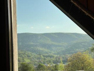 Hill's Peak - Cacica - 5
