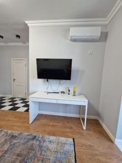 Апартаменты рядом с ТРЦ Мега Молл - Almaty - 5