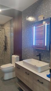 Guesthouse with Luxury feels - Sampong - 9