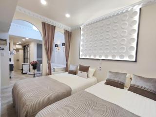 B3 东京新宿高田马场温馨两室民宿 Shinjuku T akadanobaba Cozy 2BR Apart ment 步行可达车站 山手线直达涩谷新宿池袋 适合家庭朋友情侣旅行长期入住 Quiet Family St ay in Tokyo - 1