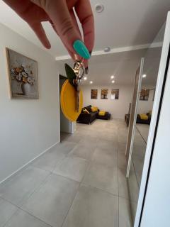 Chez Cricri, modern accommodation - Bizanet - 0