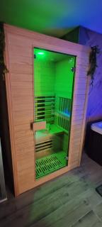 Jungle Room - Sauna, Jacuzzi, Cinéma - Hyper Centre - Troyes - 2