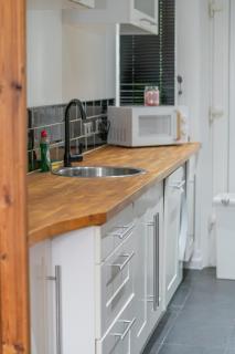 Clydebank 2 Bedroom Home - Drumchapel - 1