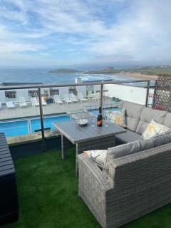 Stunning Sea View Apartment in Newquay with a Pool - Crantock - 0