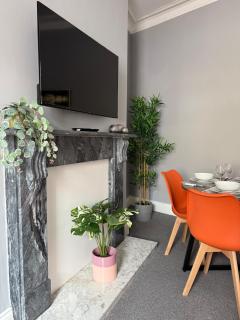 5 Bed Home - Secure Parking - Contractors welcome - Sunderland - 2