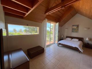 Villa en bord de mer 6 personnes, à côte du Château des Tourelles, piscine d'eau de mer - 1