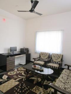 1 BHK Bedroom Apartment ,Couple Friendly - 8