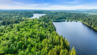 Lakefront Retreat for 6 with Stunning Views Sauna - Snohomish - 9