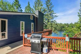 Lakefront Retreat for 6 with Stunning Views Sauna - Snohomish - 5