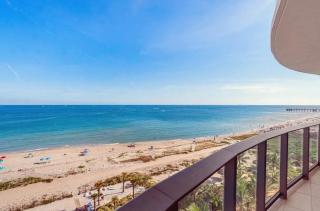 Luxurious 2-Bedroom Oceanfront Condo - Pompano Beach - 9