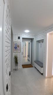 Lux house - Crăsnăşeni - 2