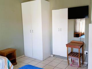 The Airport Lodge - East London - East London - 5