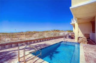 Private Balcony Luxury 4-Bedroom Oceanfront Unit - St Pete Beach - 0
